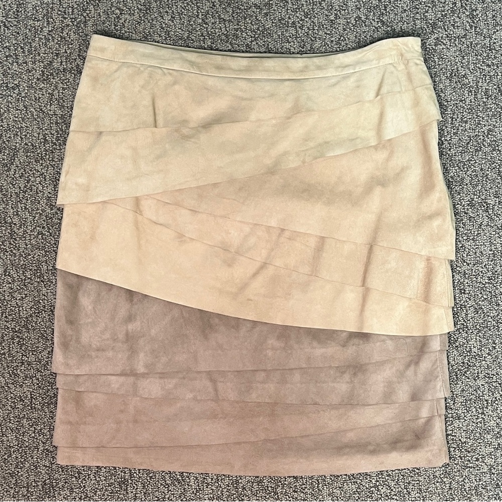 NWT Luxury Ralph Lauren Lamb Suede Tiered Cream and Tan Skirt sz 8